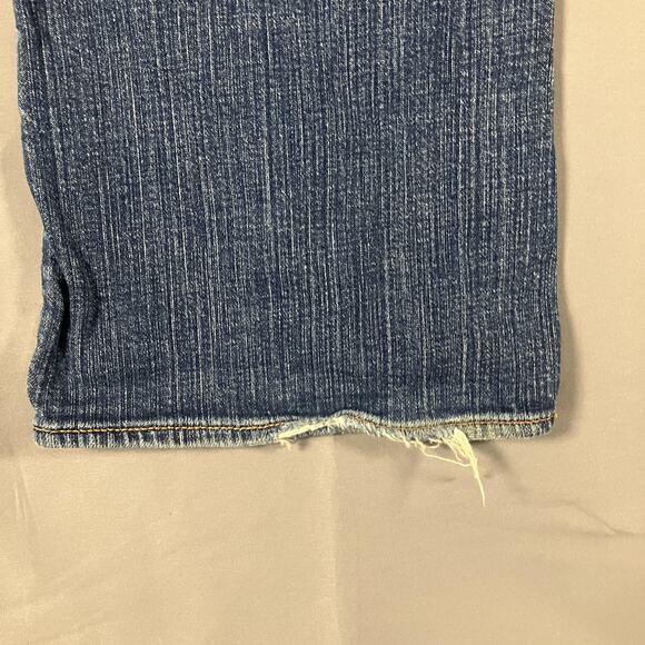 Old Navy The Dreamer Jeans Womens 14 Blue Bootcut Stretch Distressed Denim Pants - Picture 16 of 16
